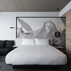 Escad Brossard